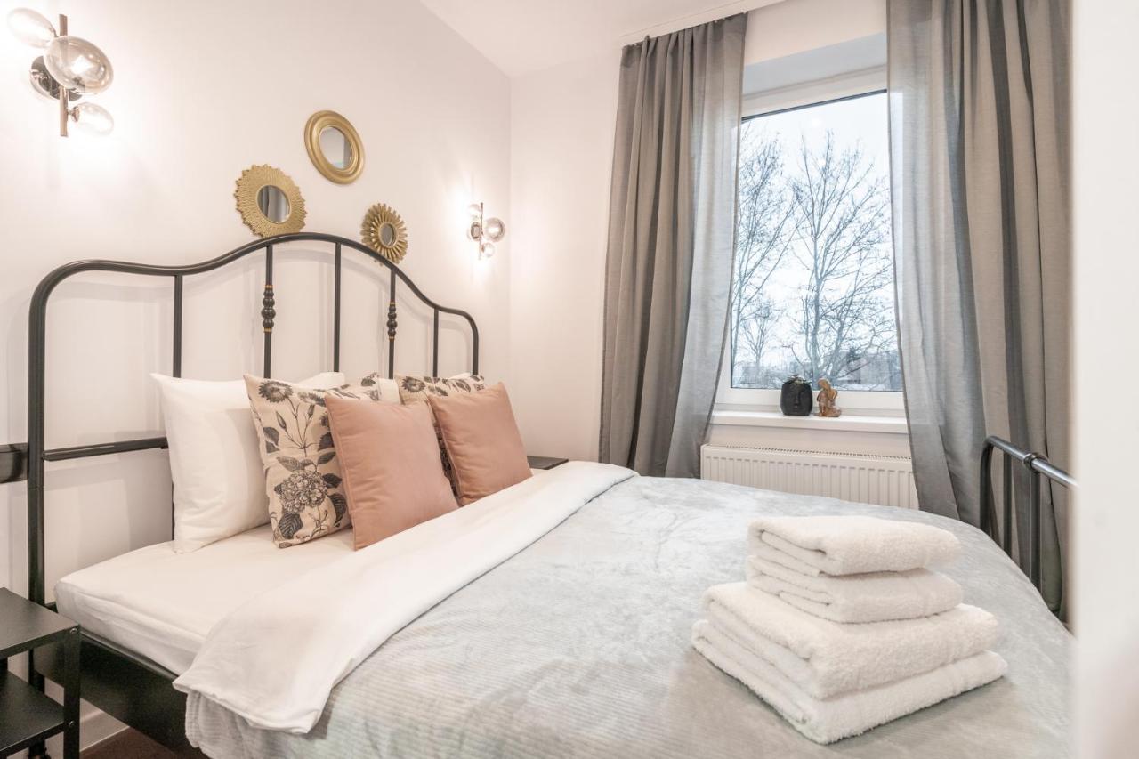Apartament Krolowa Luiza ザブジェ エクステリア 写真